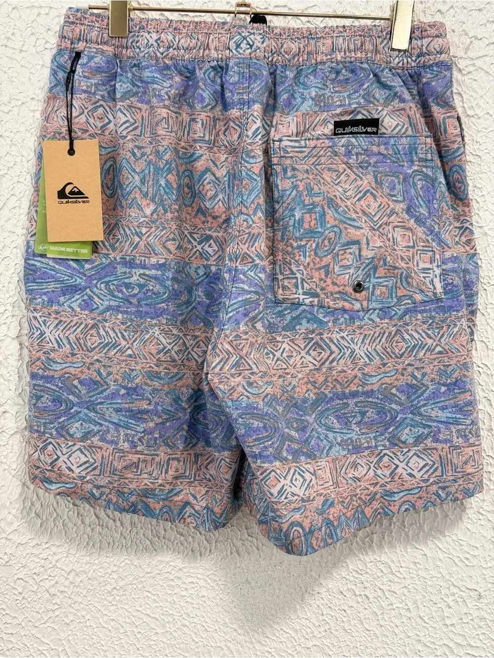 Quiksilver hit beach